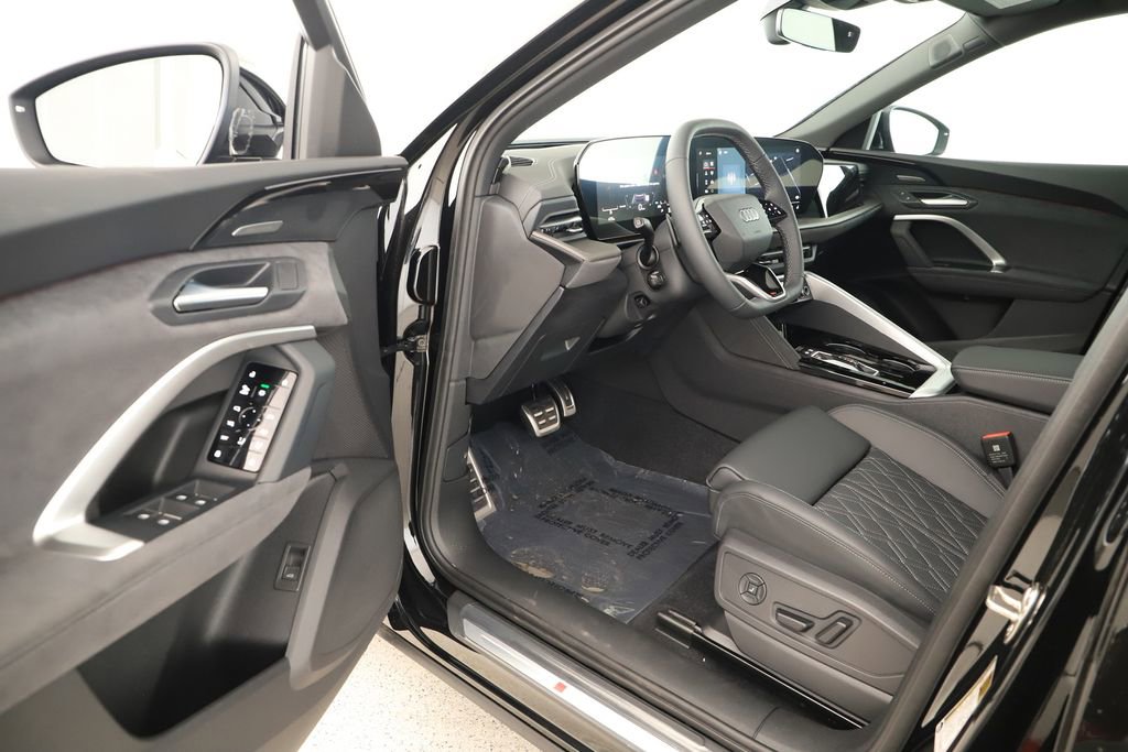 New 2025 Audi SQ5 Premium Plus image 14