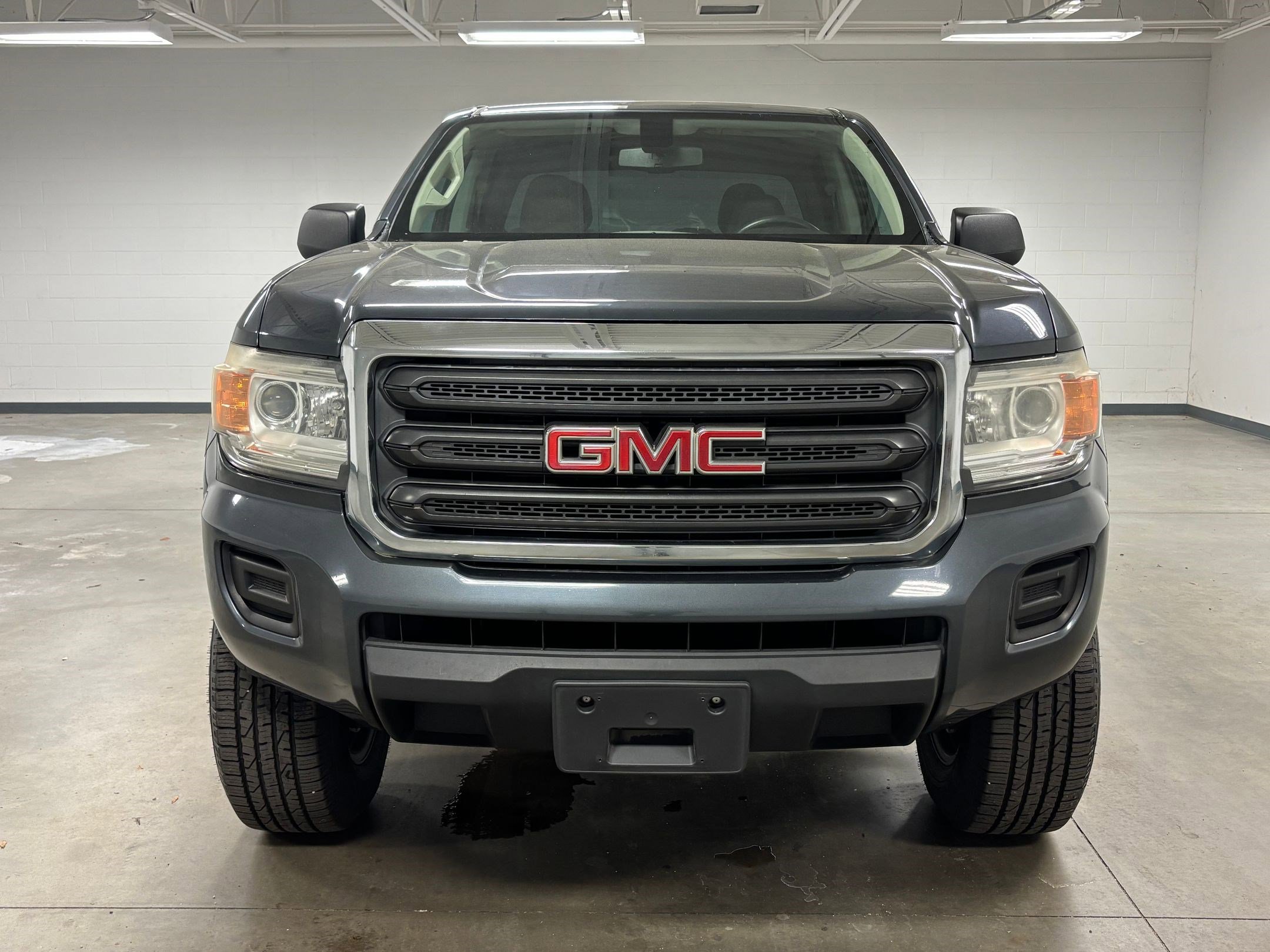 Used 2016 GMC Canyon 2WD Crew Cab w/ Convenience Package image 4