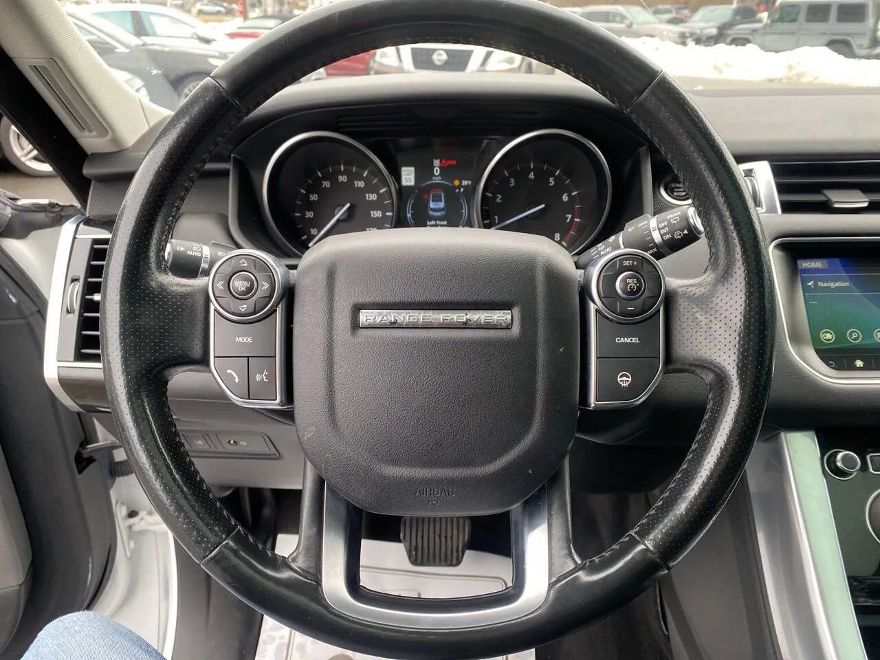 Used 2017 Land Rover Range Rover Sport HSE AWD/4WD image 12