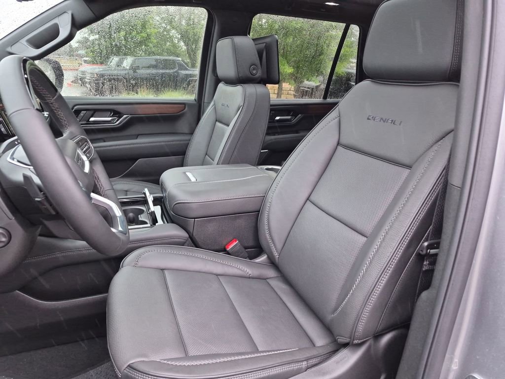 Used 2026 GMC Yukon Denali w/ Denali Reserve Package image 20