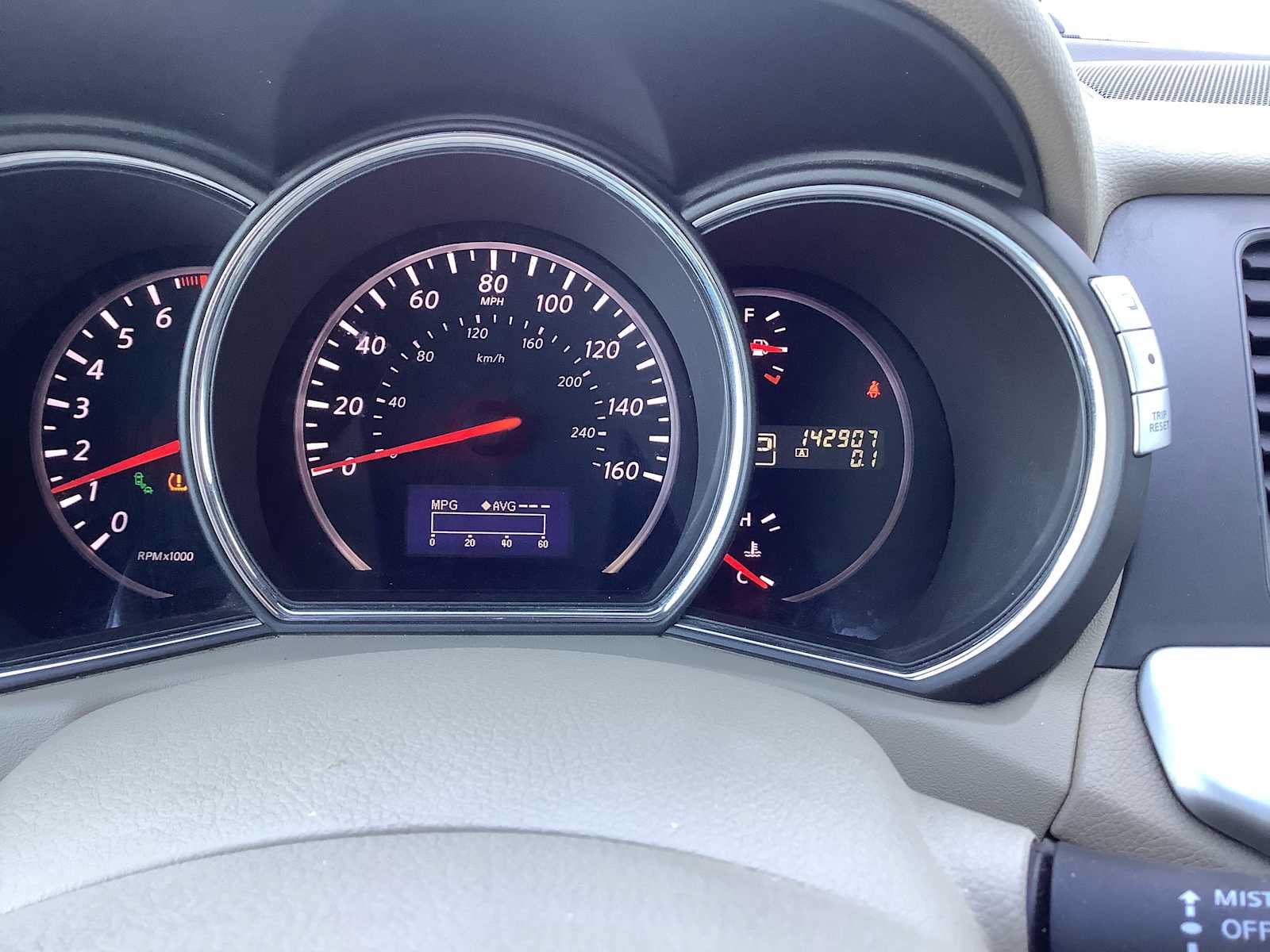 Used 2013 Nissan Murano LE w/ Platinum Pkg AWD/4WD image 18