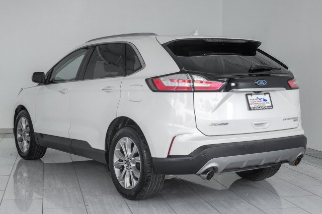 Used 2019 Ford Edge Titanium FWD image 8