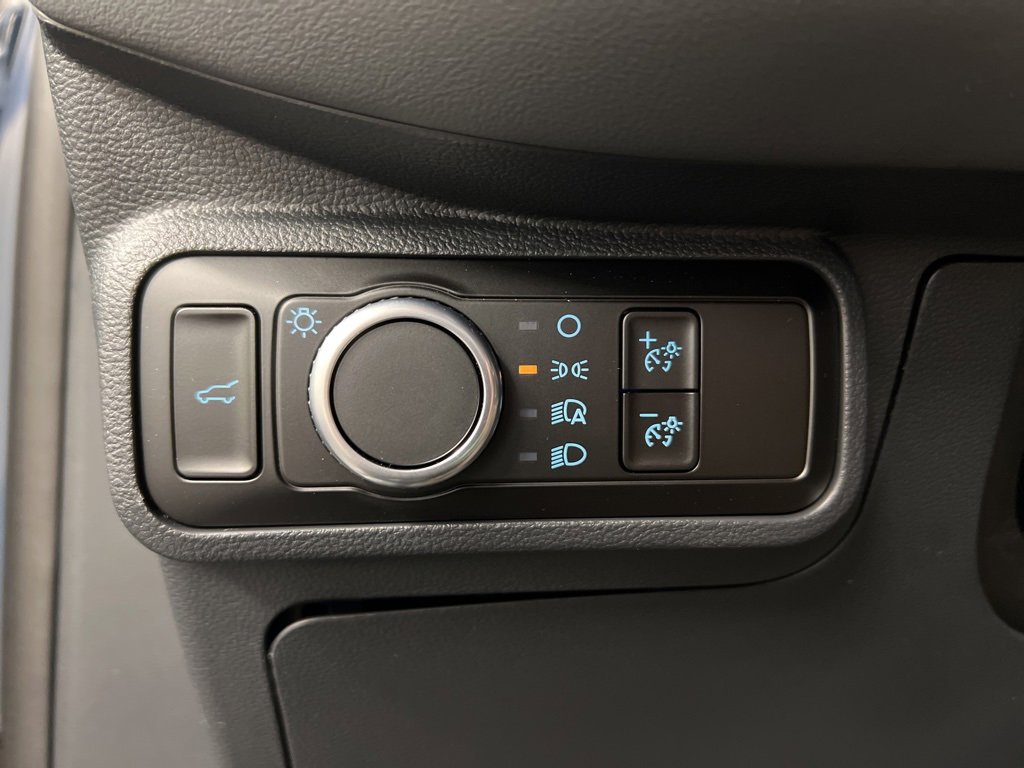 New 2026 Ford Explorer Active image 24