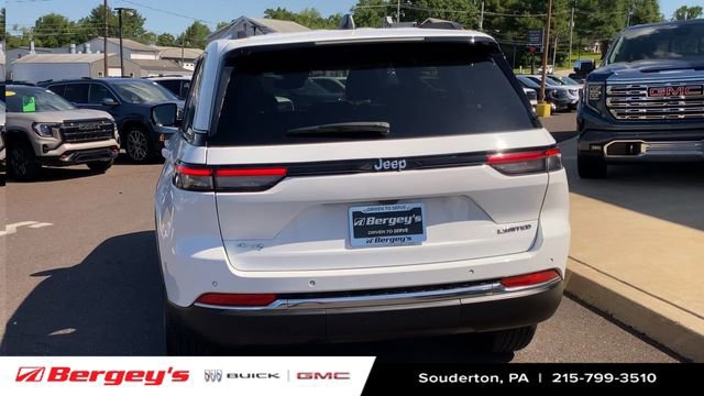 Used 2022 Jeep Grand Cherokee Limited AWD/4WD image 8