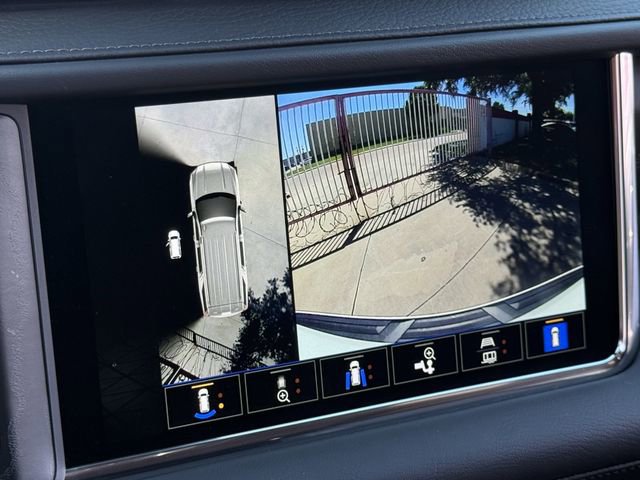 Used 2024 GMC Yukon XL Denali RWD image 19
