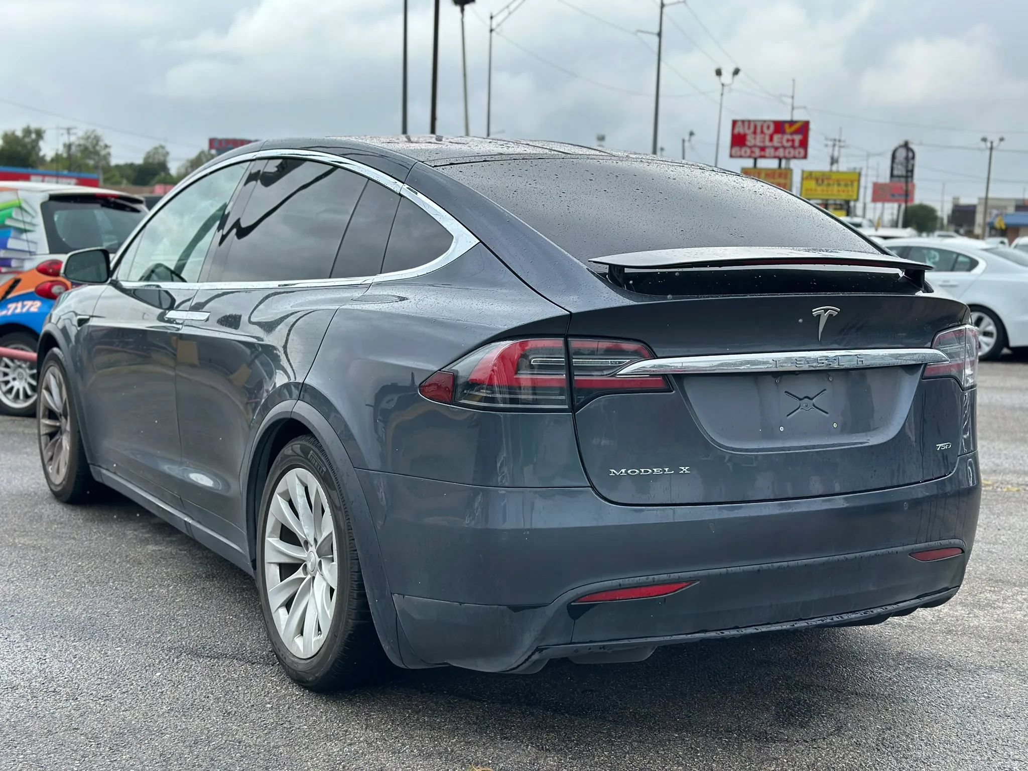 Used 2017 Tesla Model X 75D AWD/4WD image 15
