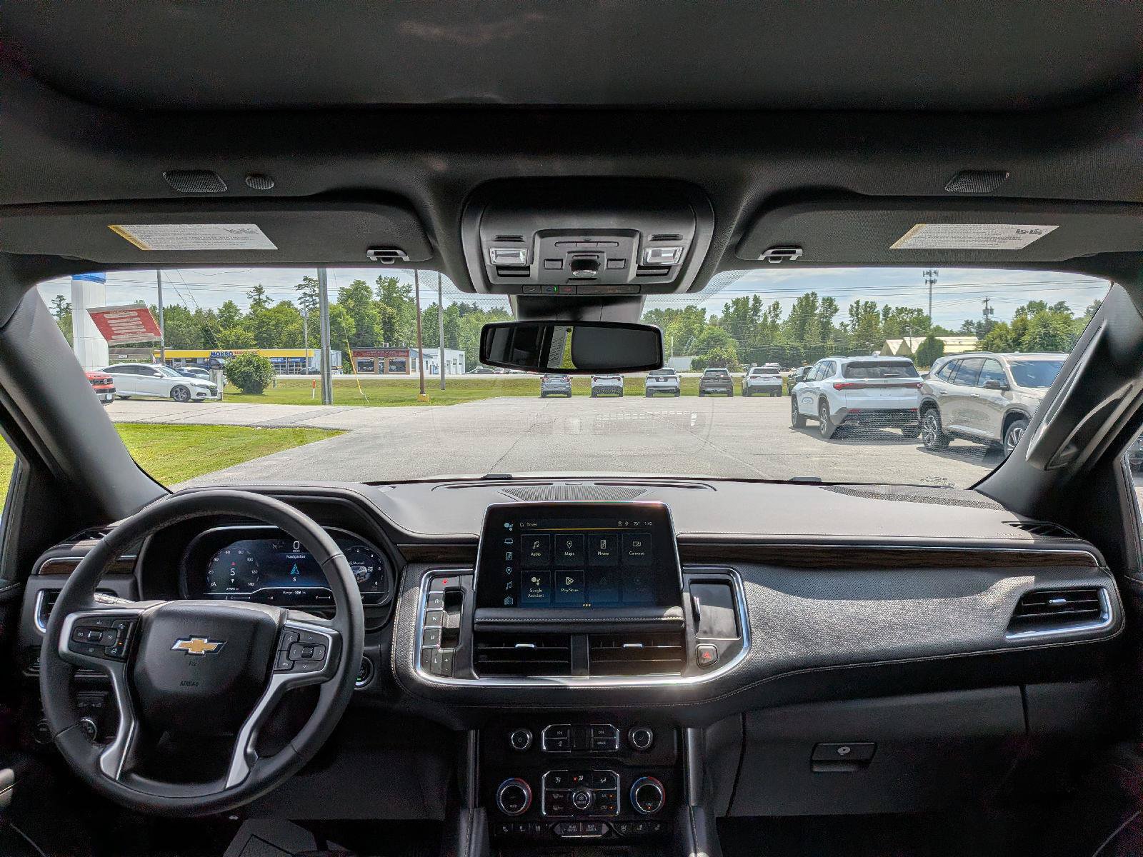 Used 2023 Chevrolet Tahoe Premier AWD/4WD image 24