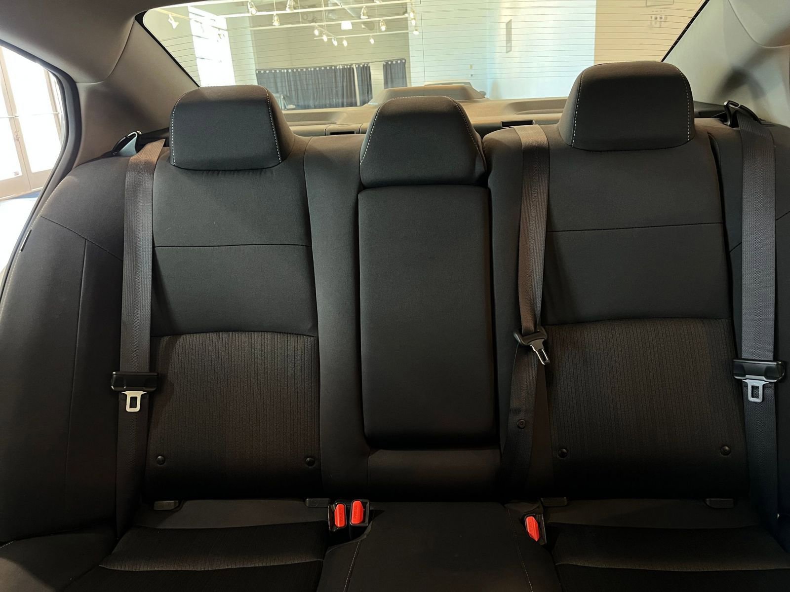 Used 2025 Nissan Altima 2.5 SV image 37