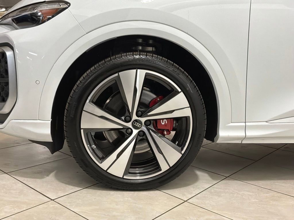 New 2026 Audi SQ5 Premium Plus AWD/4WD image 15