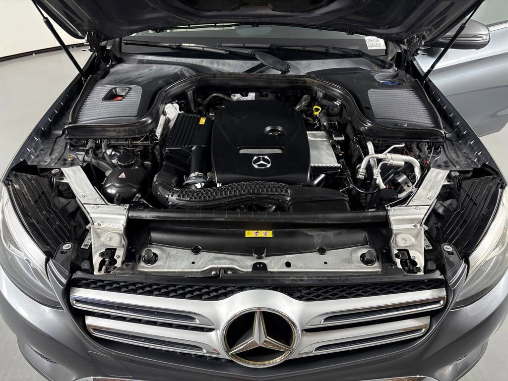 Used 2018 Mercedes-Benz GLC 300 4MATIC image 42