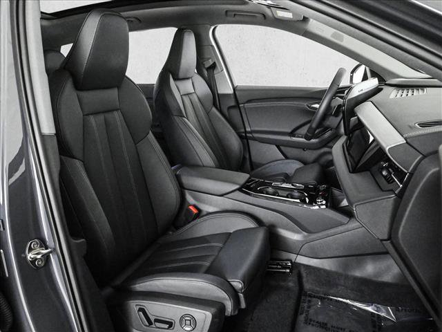 Certified 2025 Audi Q6 e-tron Premium Plus w/ Premium Plus AWD/4WD image 22