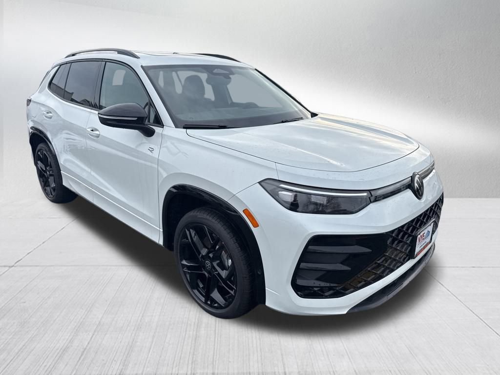 New 2026 Volkswagen Tiguan SE R-Line AWD/4WD image 7