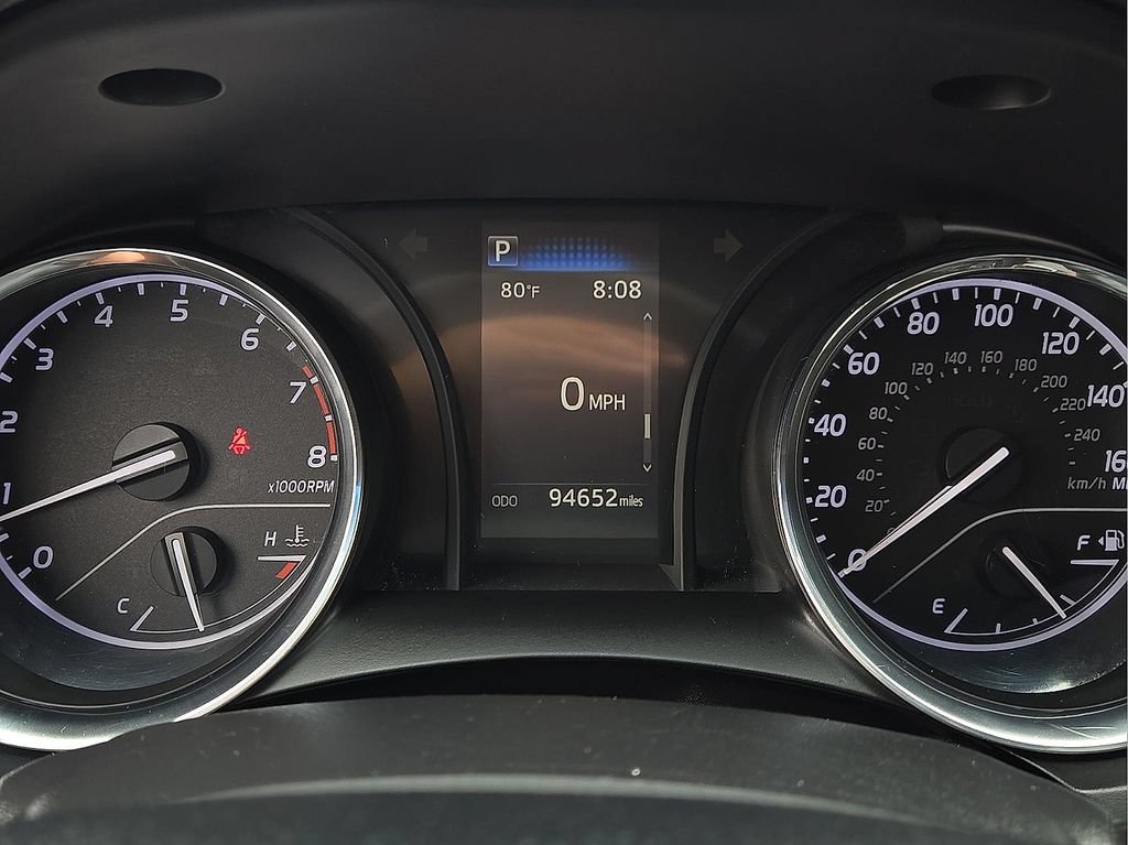 Used 2019 Toyota Camry LE FWD image 19