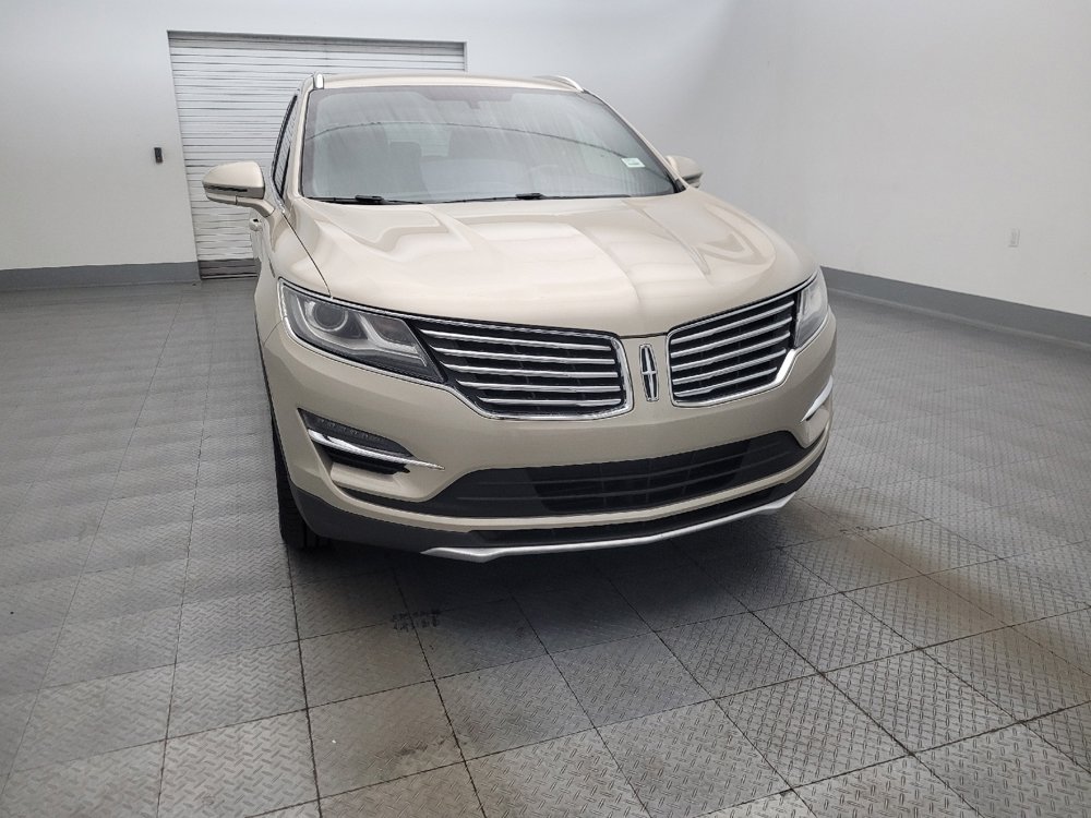 Used 2017 Lincoln MKC Select w/ Select Plus Package FWD image 14