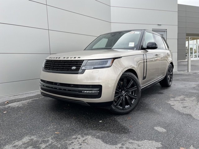 New 2025 Land Rover Range Rover SE image 12