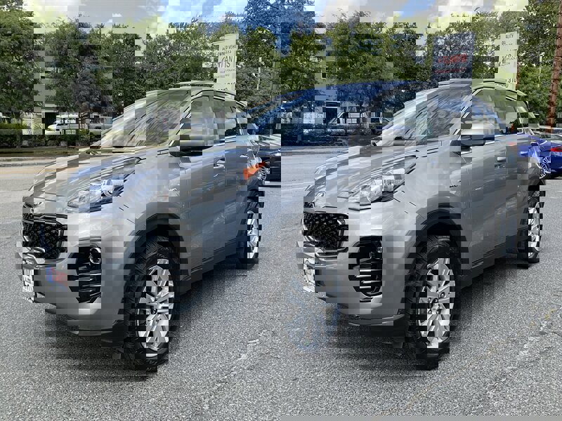 Used 2019 Kia Sportage LX image 1