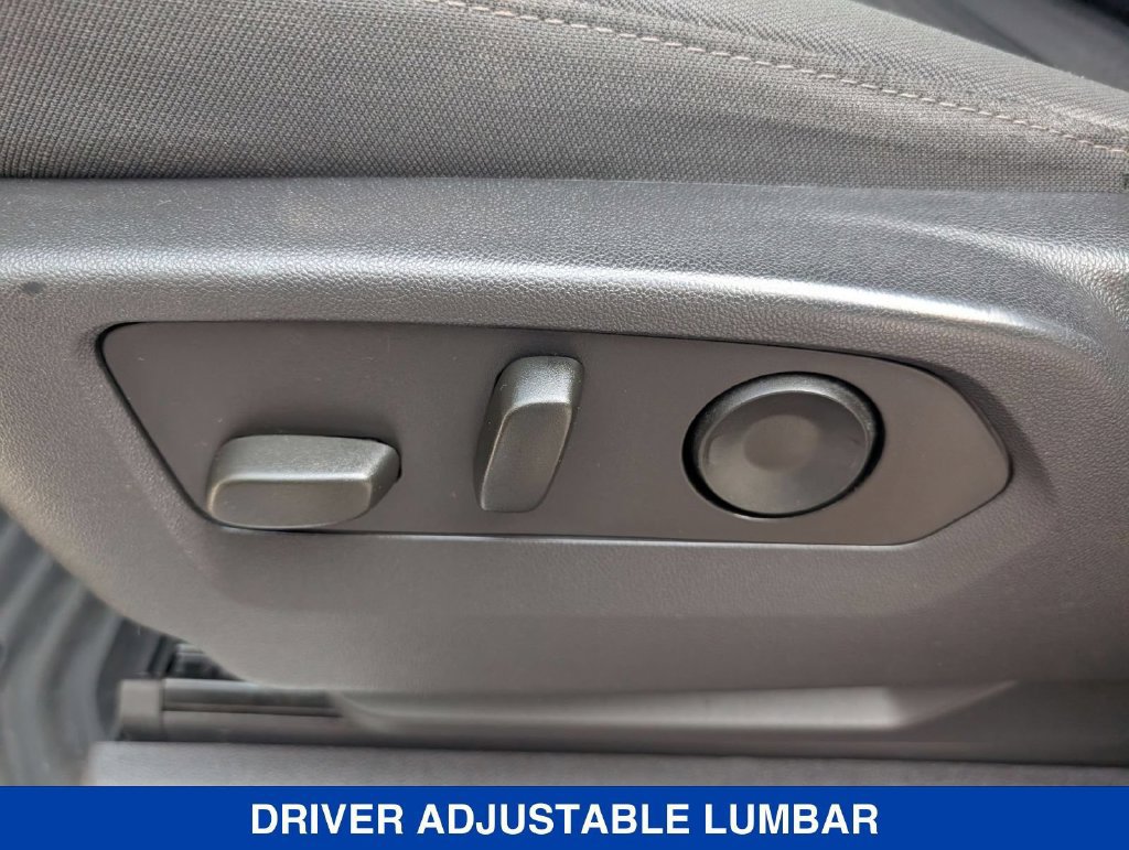 Used 2023 Chevrolet Silverado 1500 LT AWD/4WD image 14