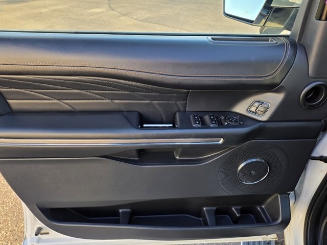 Used 2022 Ford Expedition Max Platinum image 19