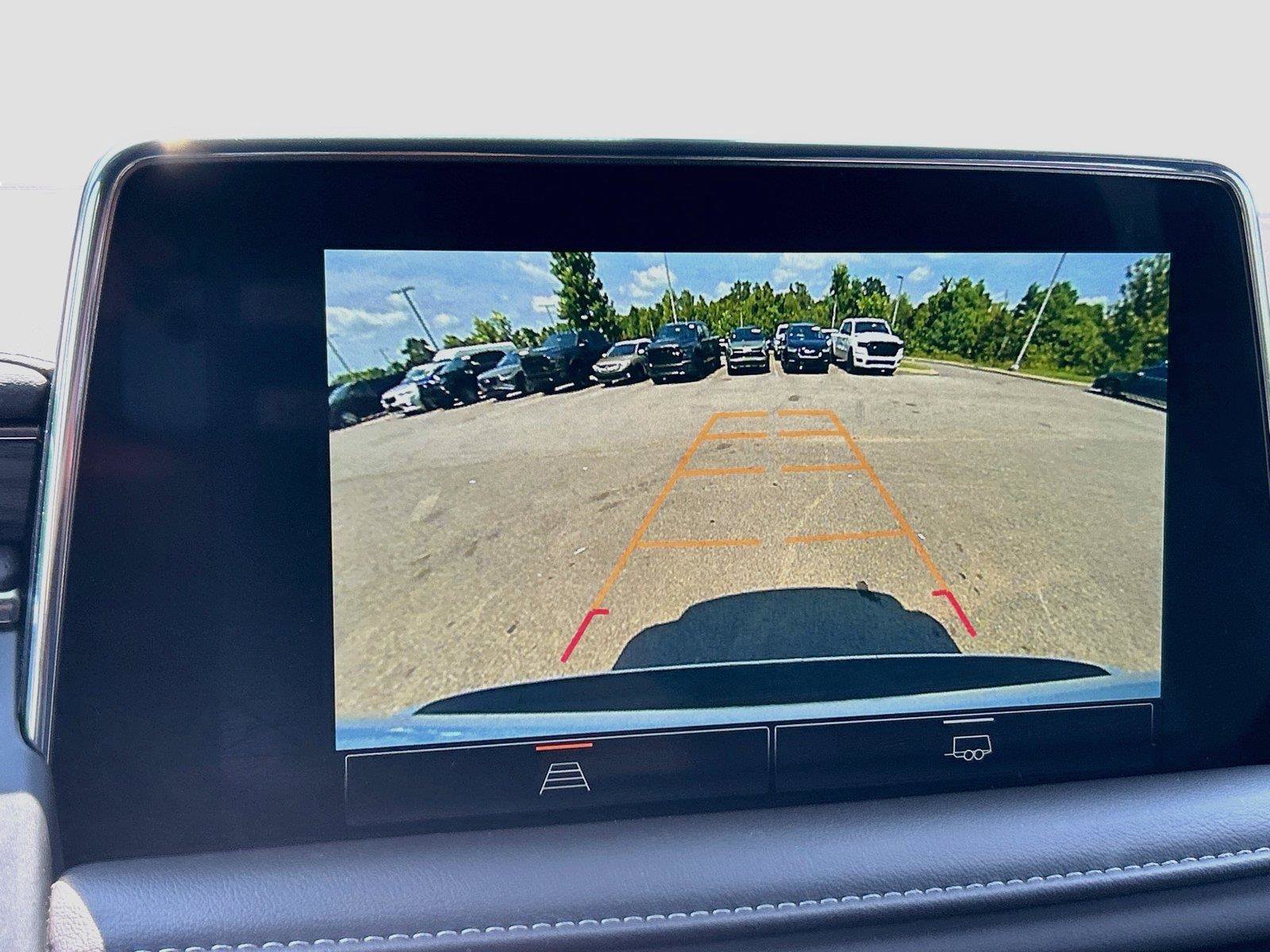 Used 2024 GMC Yukon SLT AWD/4WD image 36