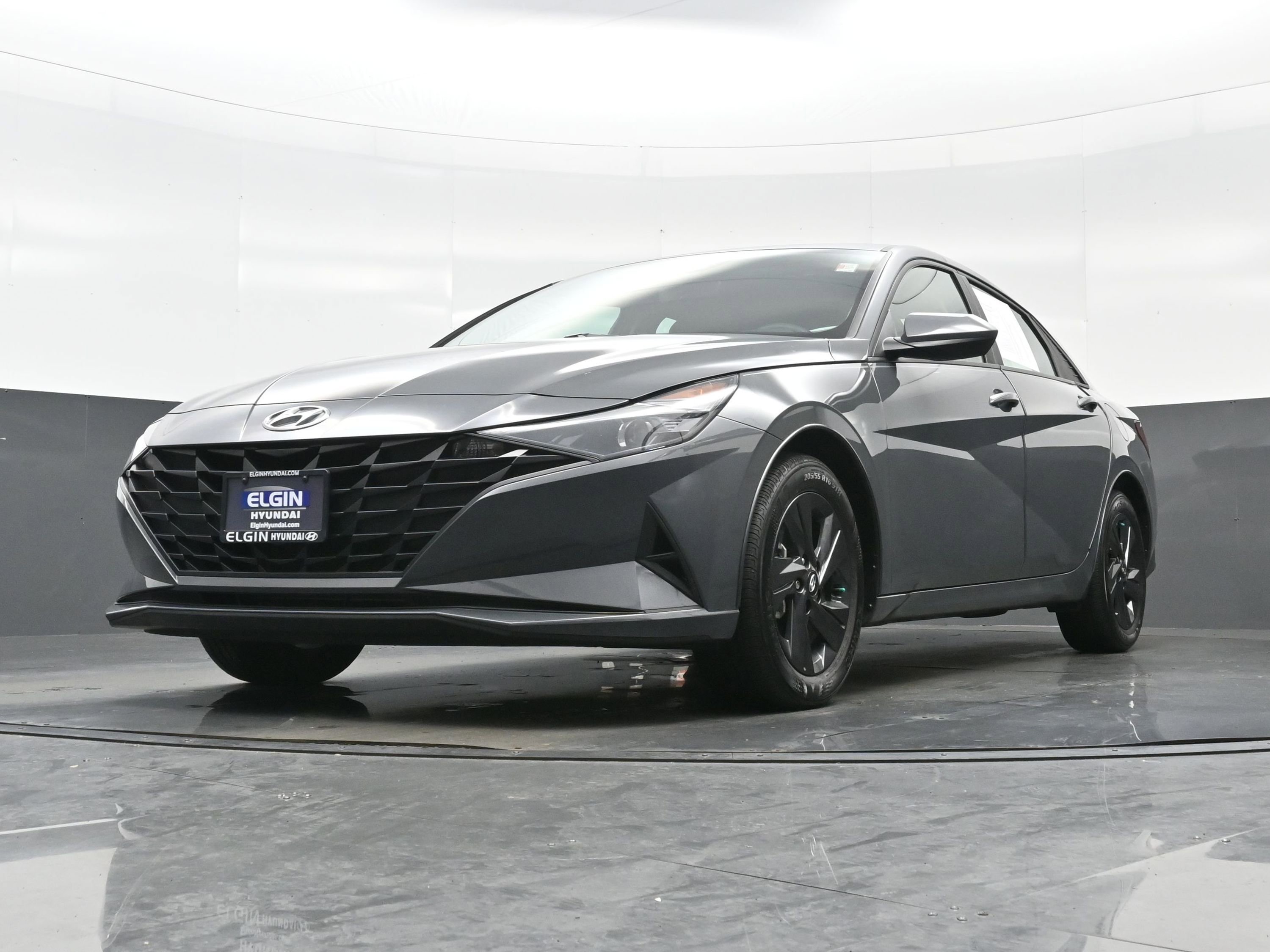 Used 2023 Hyundai Elantra SEL image 25