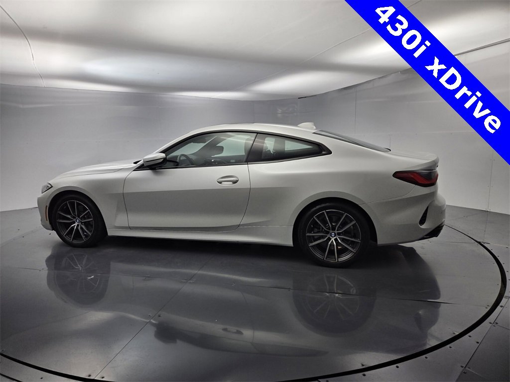 Used 2021 BMW 430i xDrive Coupe w/ Premium Package image 10