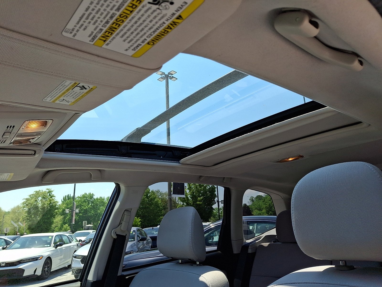 Used 2014 Subaru Forester 2.5i Premium w/ Popular Package #1 AWD/4WD image 14
