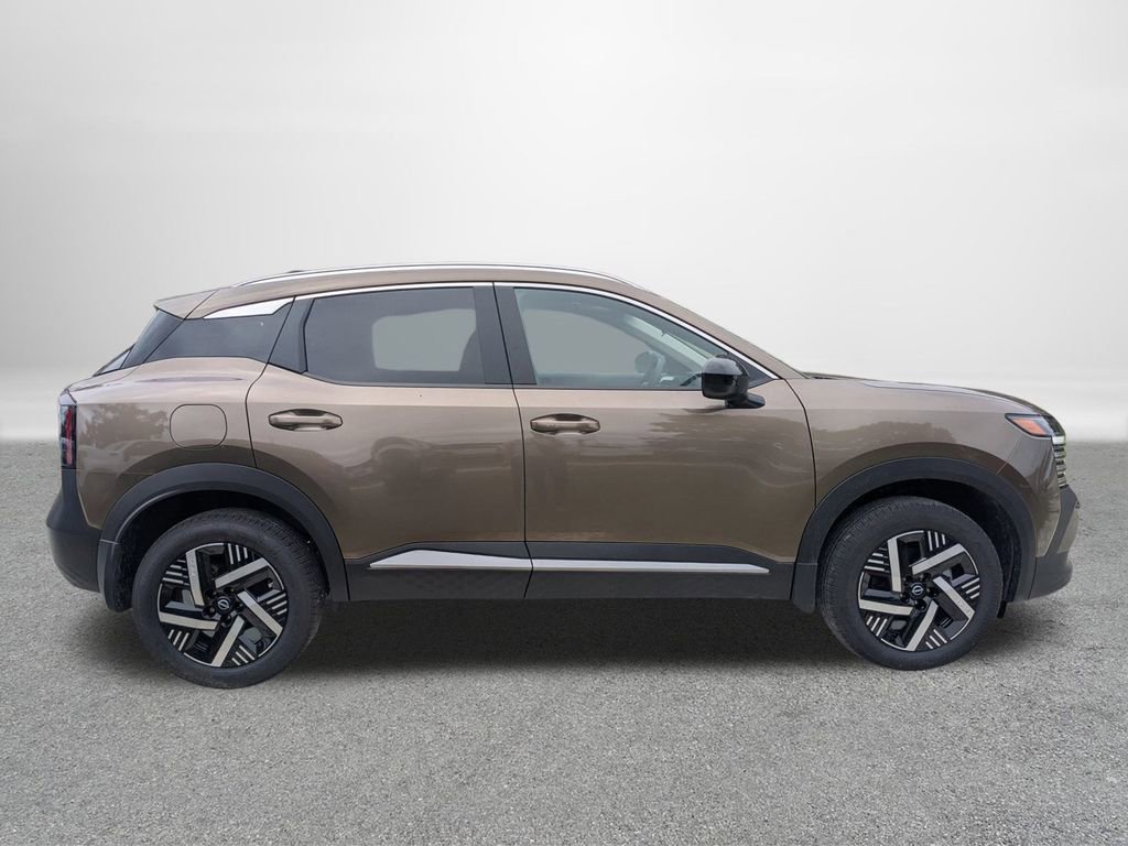 New 2026 Nissan Kicks SV image 2