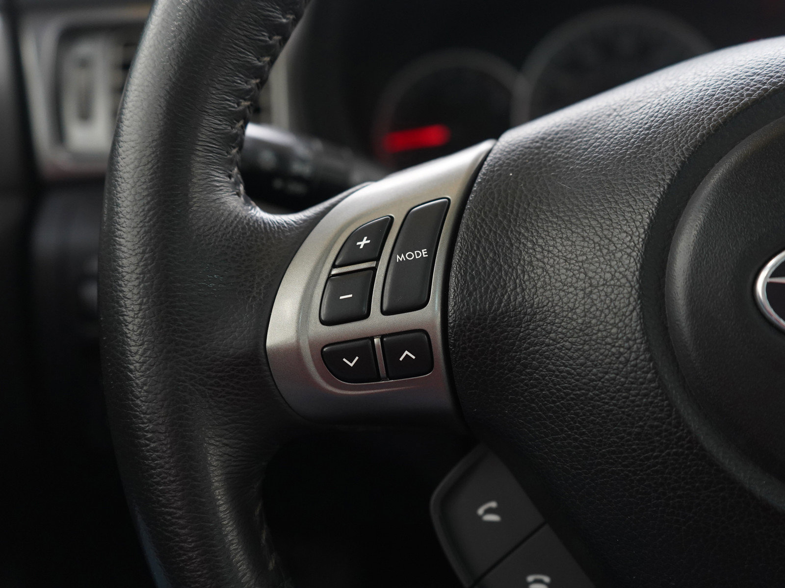 Used 2011 Subaru Impreza 2.5i Premium w/ PWR Moonroof Value Pkg image 22