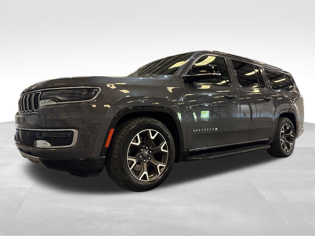 Used 2024 Jeep Wagoneer L Series III w/ Flexible Seating Group image 10