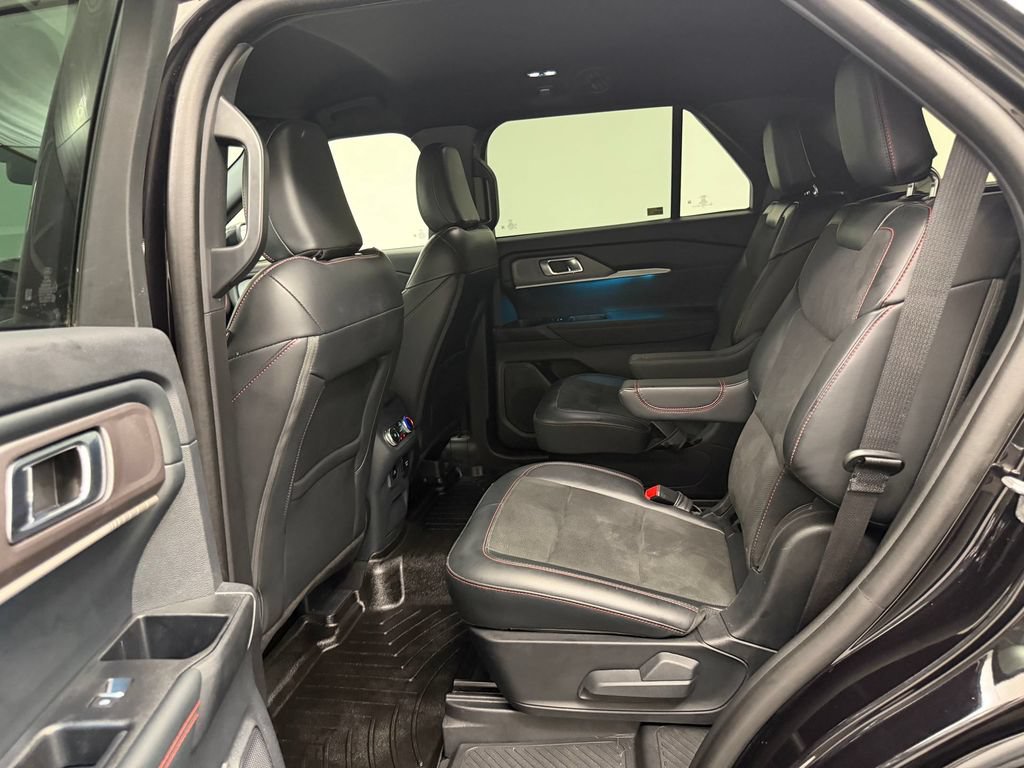 Used 2025 Ford Explorer ST AWD/4WD image 20