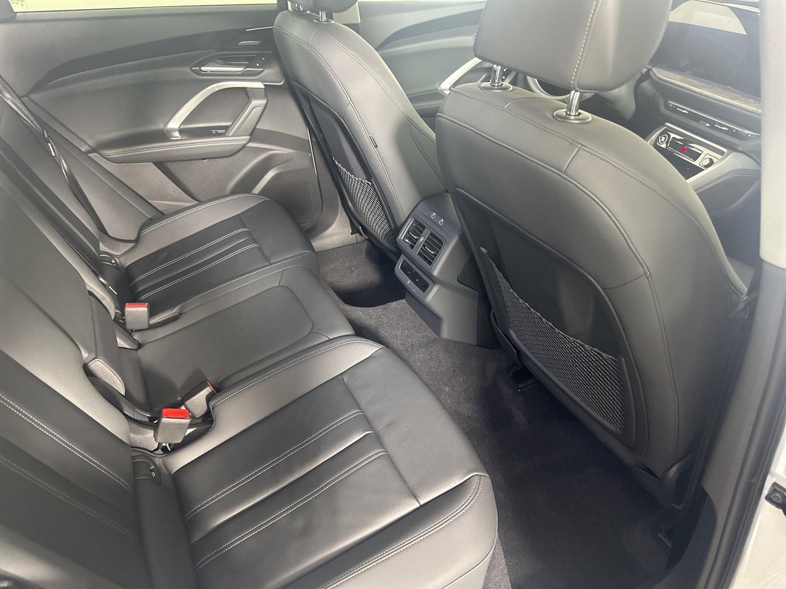 Certified 2025 Audi Q5 2.0T Premium Plus w/ Premium Plus image 14