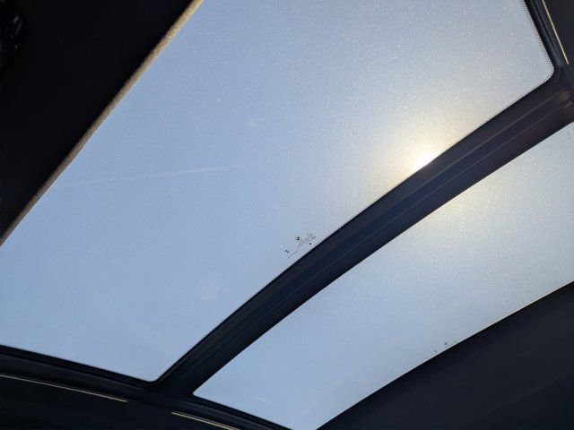 Used 2024 BMW X4 xDrive30i w/ Premium Package image 28