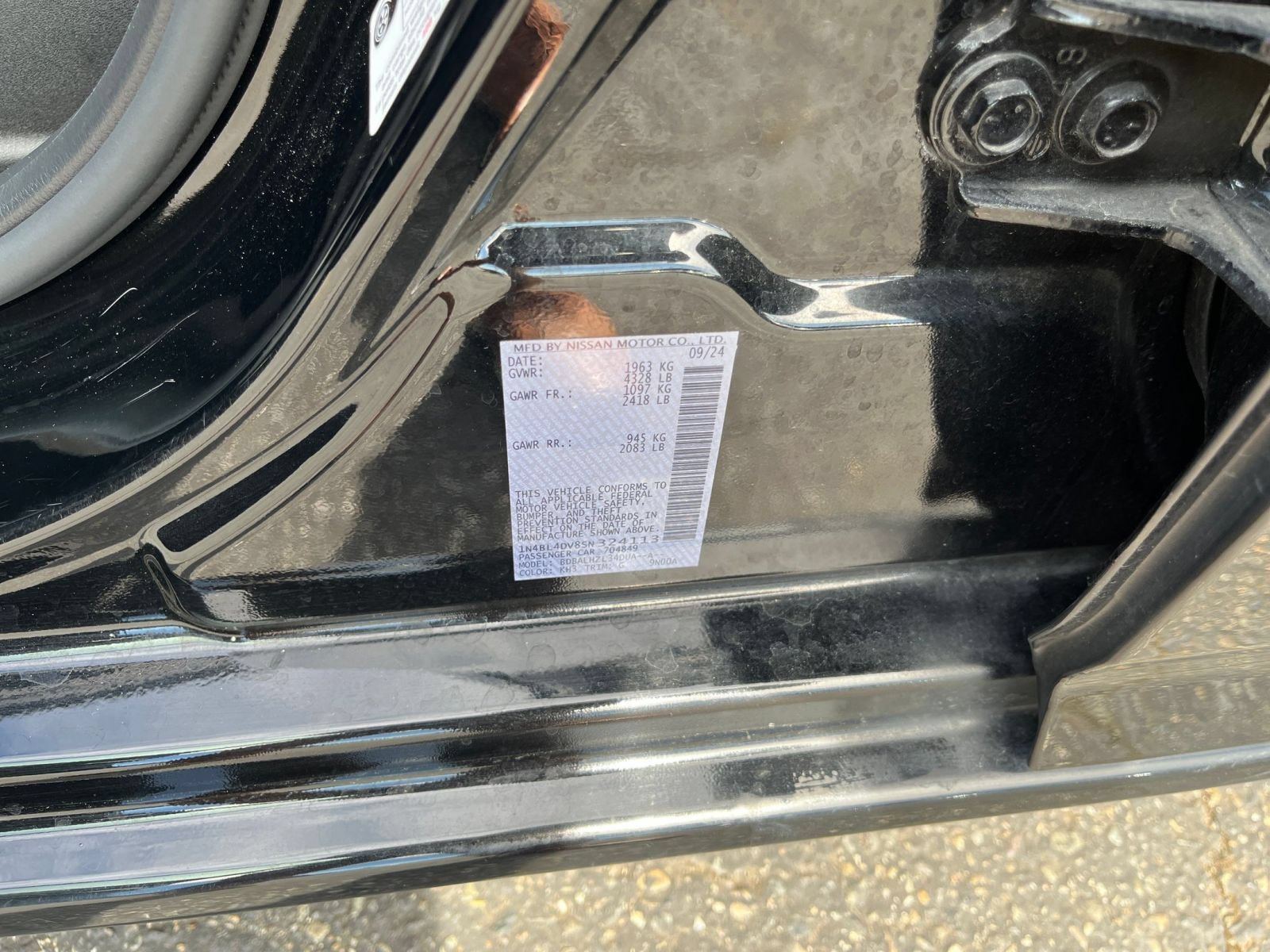 Used 2025 Nissan Altima 2.5 SV FWD image 25