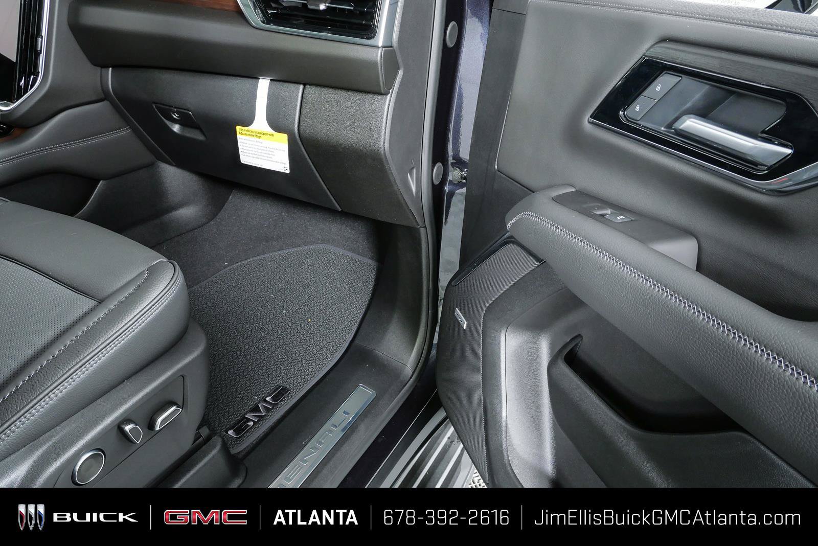 New 2026 GMC Yukon XL Denali w/ Advanced Technology Package AWD/4WD image 27