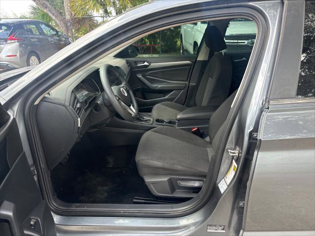 Used 2019 Volkswagen Jetta S w/ Driver Assistance Package FWD image 13
