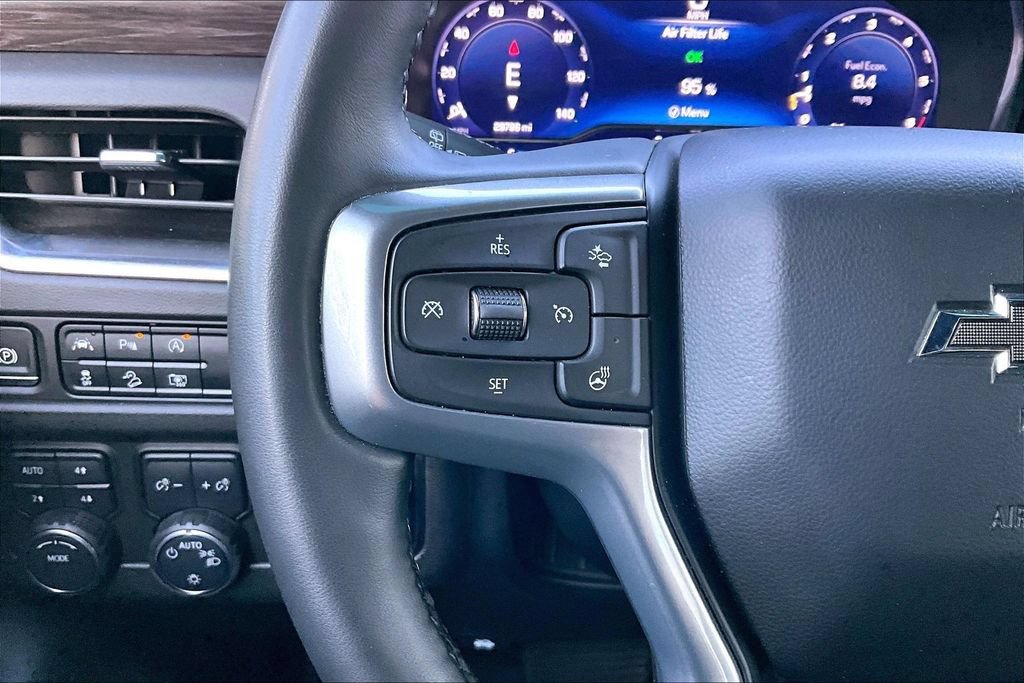 Used 2024 Chevrolet Tahoe Z71 w/ Luxury Package AWD/4WD image 22