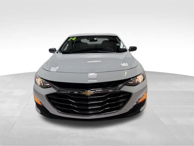 Used 2024 Chevrolet Malibu LS image 3