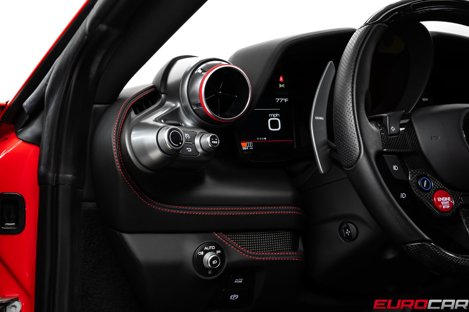 Used 2022 Ferrari F8 Tributo RWD image 29