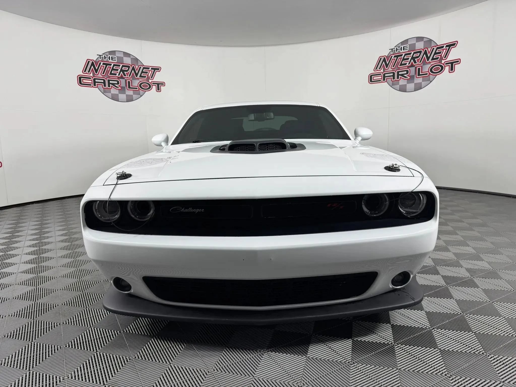 Used 2020 Dodge Challenger R/T Scat Pack w/ Shaker Package RWD image 2