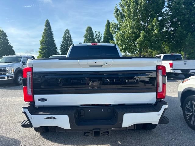 Used 2026 Ford F450 Platinum w/ FX4 Off-Road Package AWD/4WD image 6