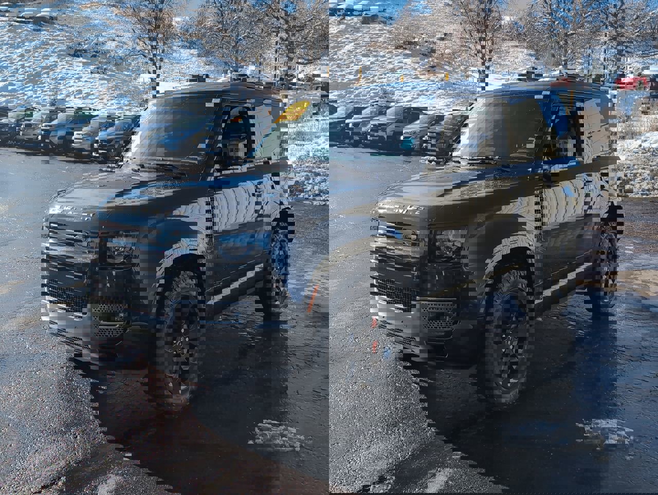 Used 2021 Land Rover Defender 90 X image 3