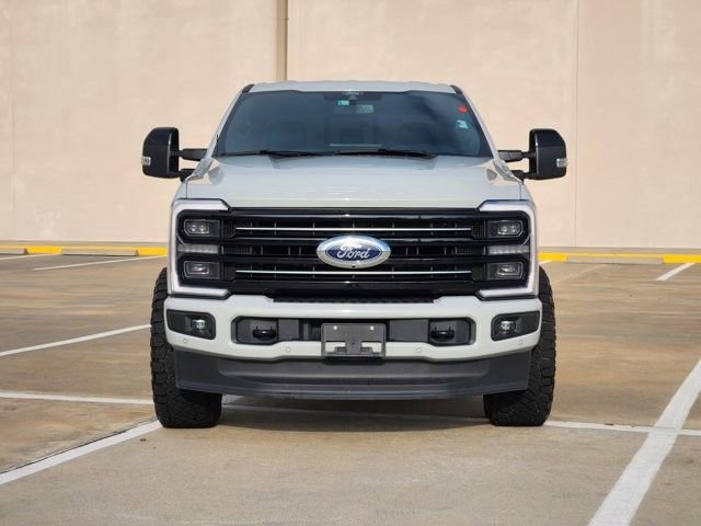 Used 2025 Ford F250 Platinum image 2