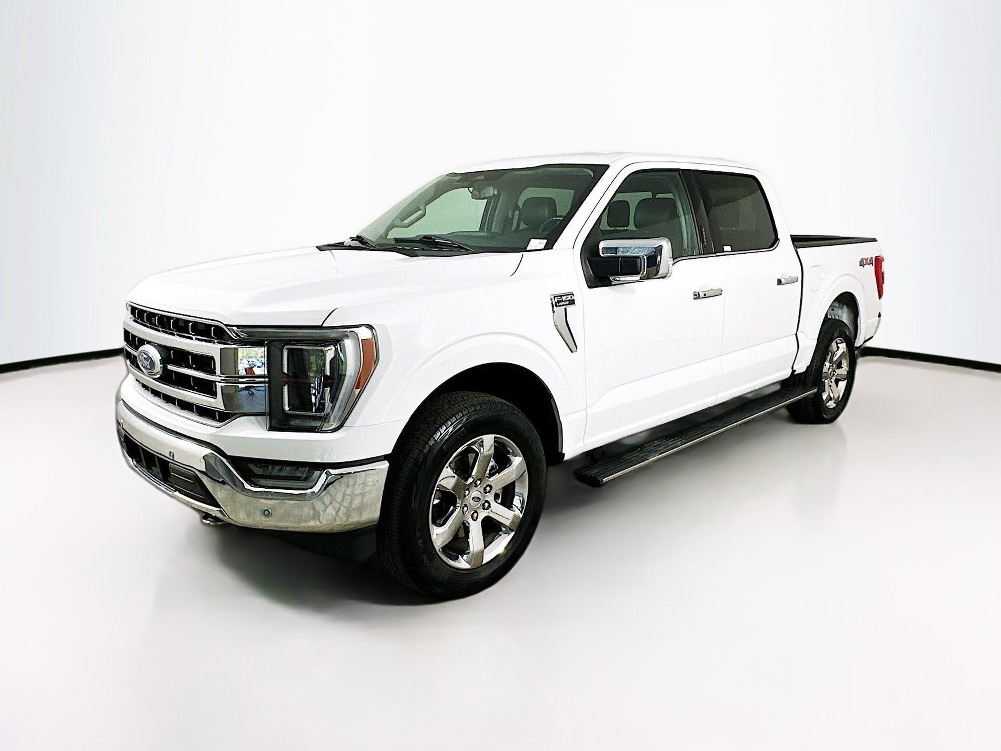 Used 2023 Ford F150 Lariat w/ Equipment Group 502A High AWD/4WD image 3