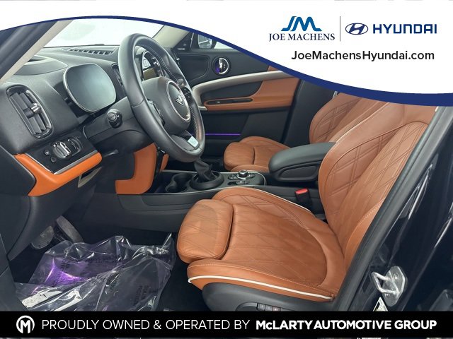 Used 2023 MINI Cooper Countryman SE w/ Storage Package image 25