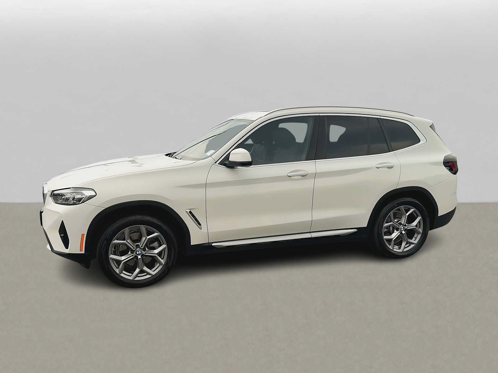 Used 2024 BMW X3 xDrive30i w/ Convenience Package AWD/4WD image 5