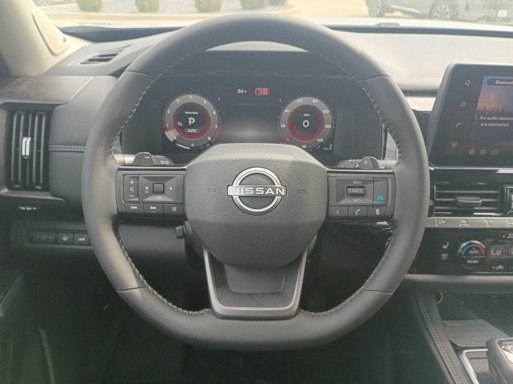 New 2026 Nissan Pathfinder Platinum image 10