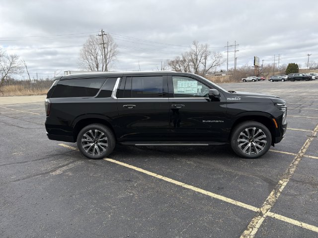 New 2026 Chevrolet Suburban High Country w/ Sun And Tow Package AWD/4WD image 4