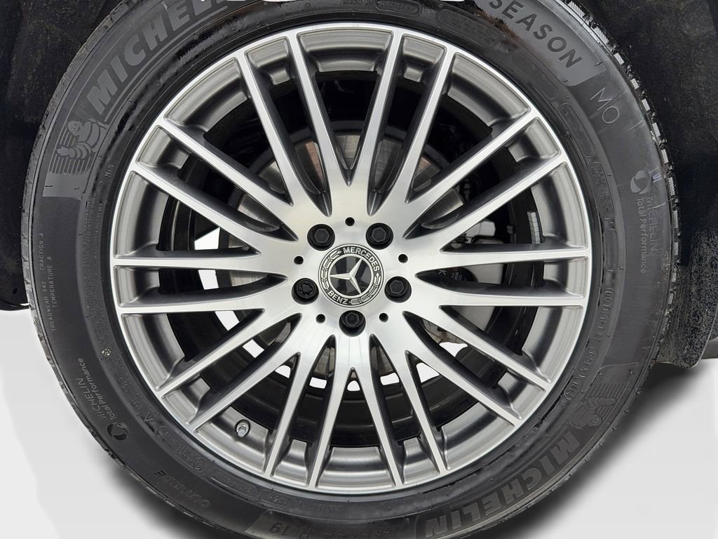 Used 2024 Mercedes-Benz GLC 300 image 57
