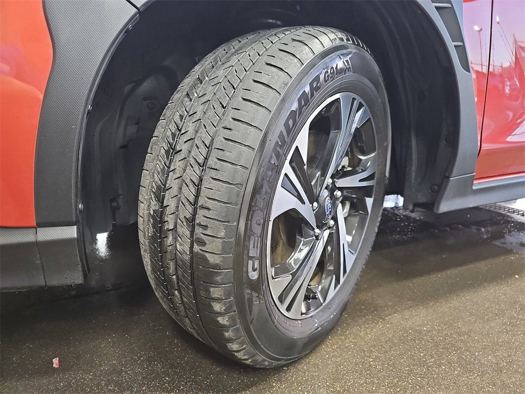 Used 2024 Subaru Crosstrek 2.0i Premium image 31