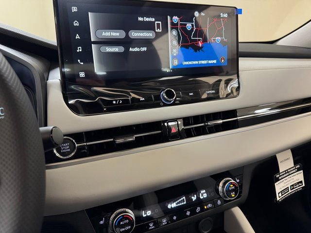 New 2026 Mitsubishi Outlander SE FWD image 14